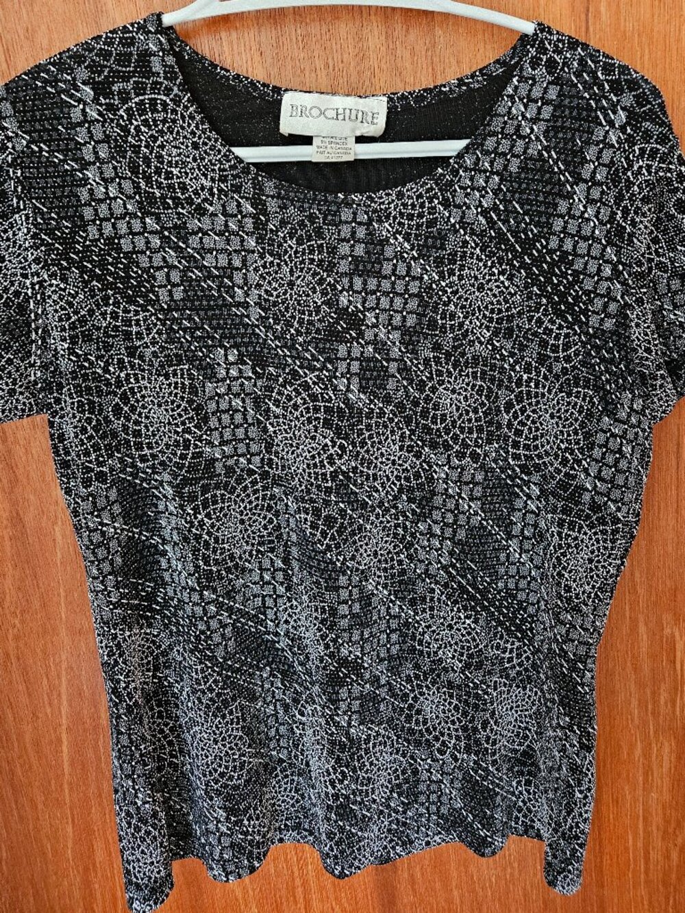 Ladies Top by brochure. size M